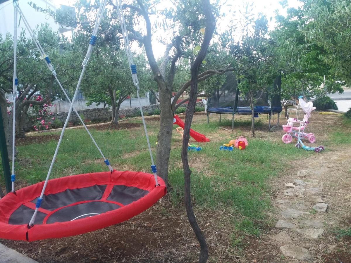 Apartmani Kardum Brodarica Exterior foto