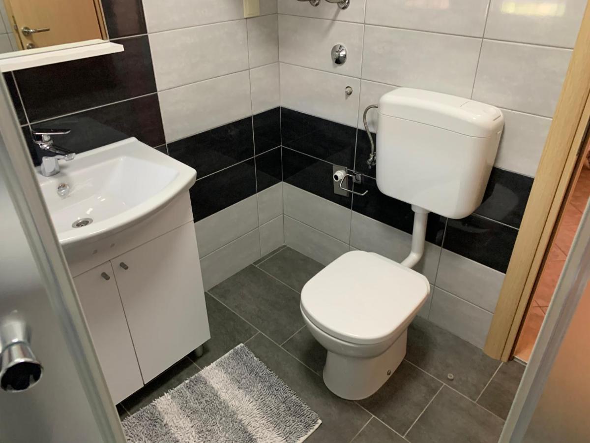 Apartmani Kardum Brodarica Exterior foto