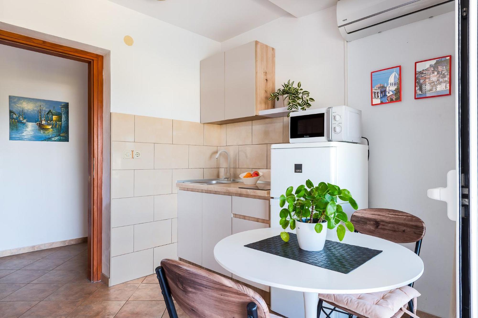 Apartmani Kardum Brodarica Exterior foto